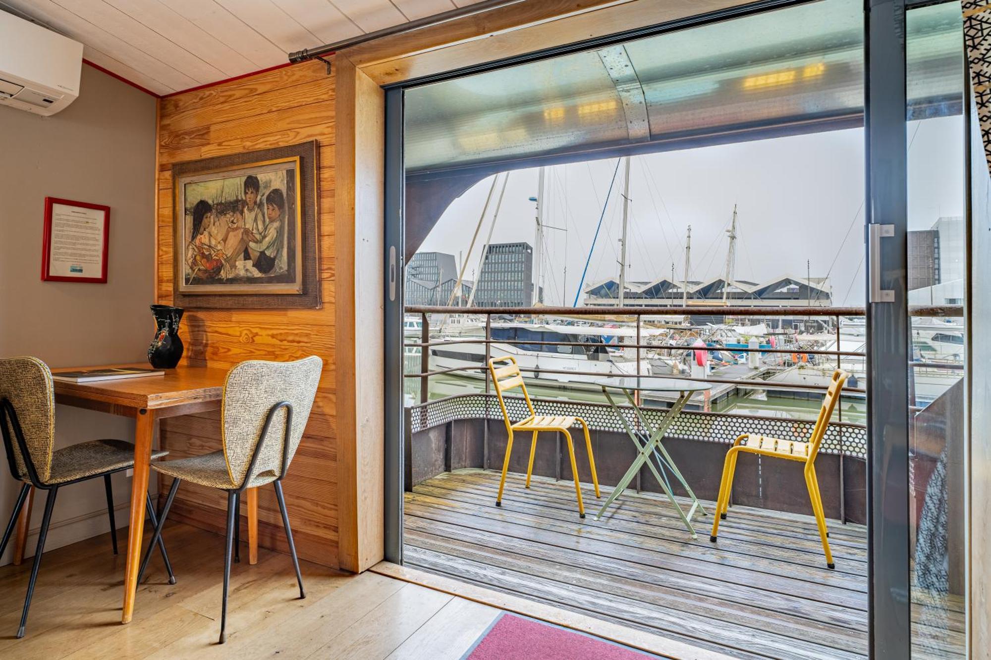 Superbe Peniche En Centre Ville Bordeaux Exterior photo